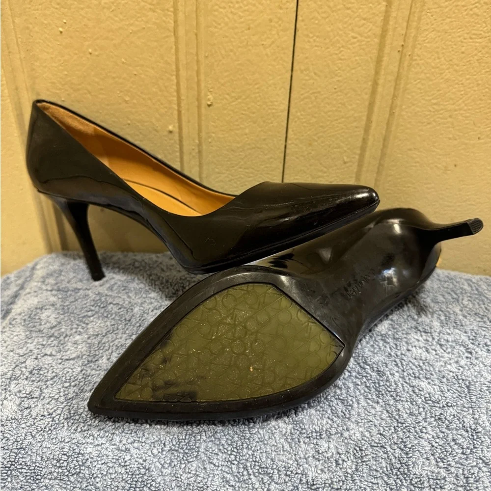 Calvin Klein Elegant Black Women's Pumps - Picture 5 of 8